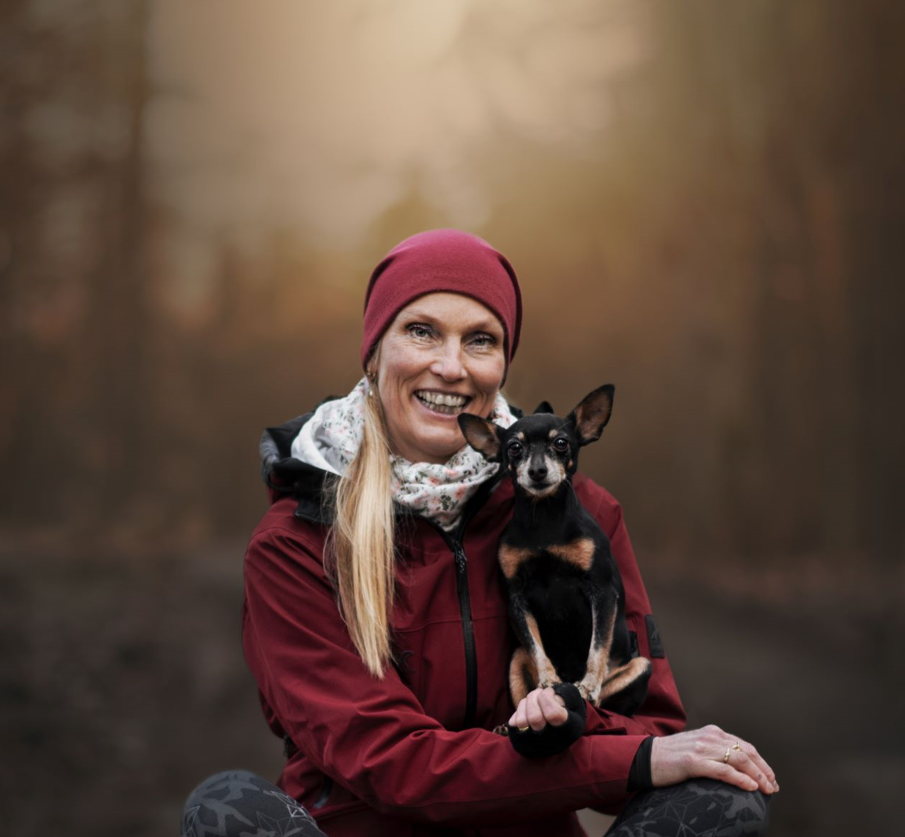 Profilová fotka trenérky noseworku Sabiny Benešové a jejího psa Gulivera.